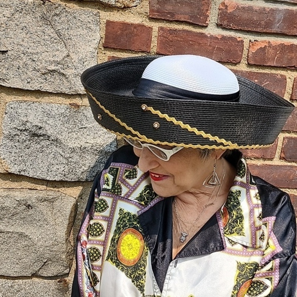 Vintage Italian Wide Brim Straw Hat Black Gold Trim Statement Sun Hat - Picture 15 of 16